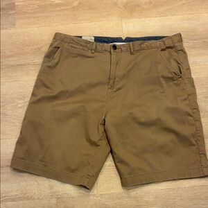 Jach’s Men's Tan Shorts Flat Front Beige Shorts Preppy Size 38